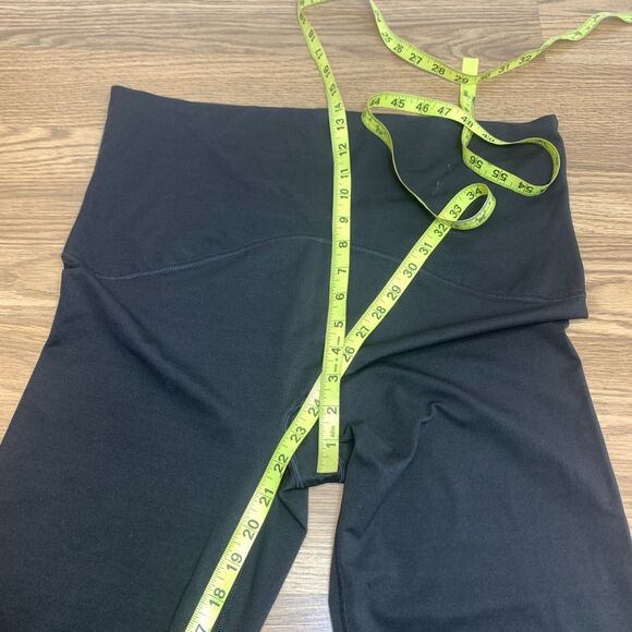 Women's Spanx Active 7/8 Black Legging Booty Boost Collection Size 2X - Picture 2 of 6